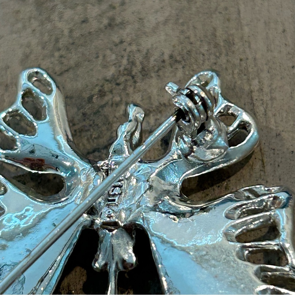 Vintage Butterfly Brooch/Pin Silver Toned With Rhinestone Body Fashion Jewelry - Picture 6 of 6